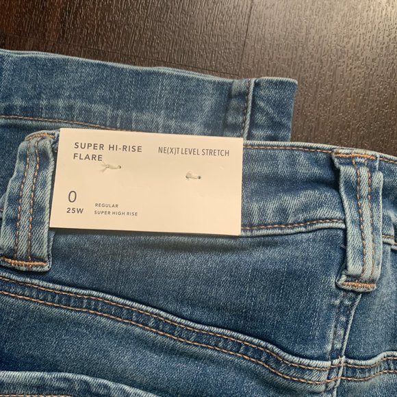 American Eagle Flare Jeans - Picture 6 of 7